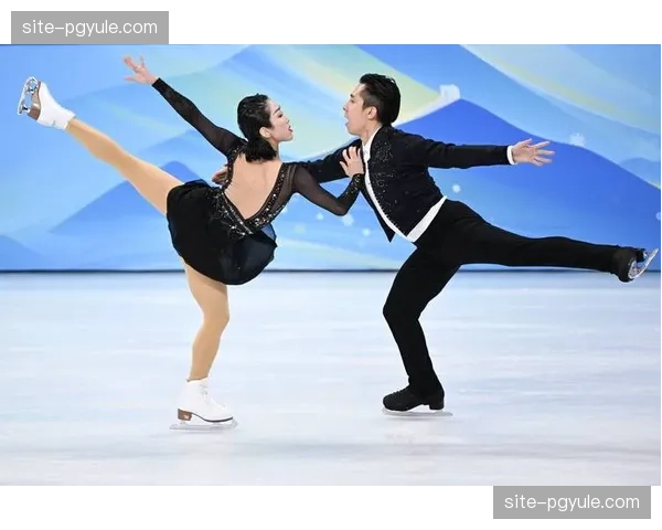 日本花样滑冰双人组合摘金 亚洲冰上战力格局悄然重塑